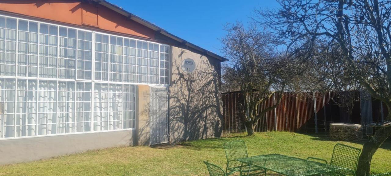 Green Thumb Farm Stay Ermelo Exterior photo